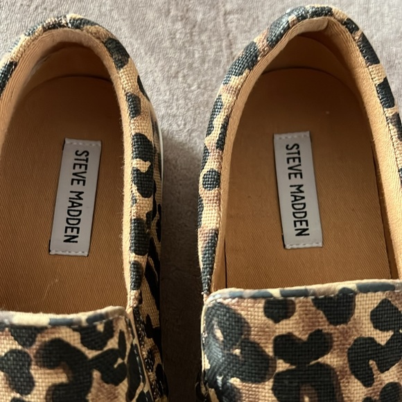 Steve Madden Leopard Print Loafer Slip On Size 10 - Picture 2 of 5